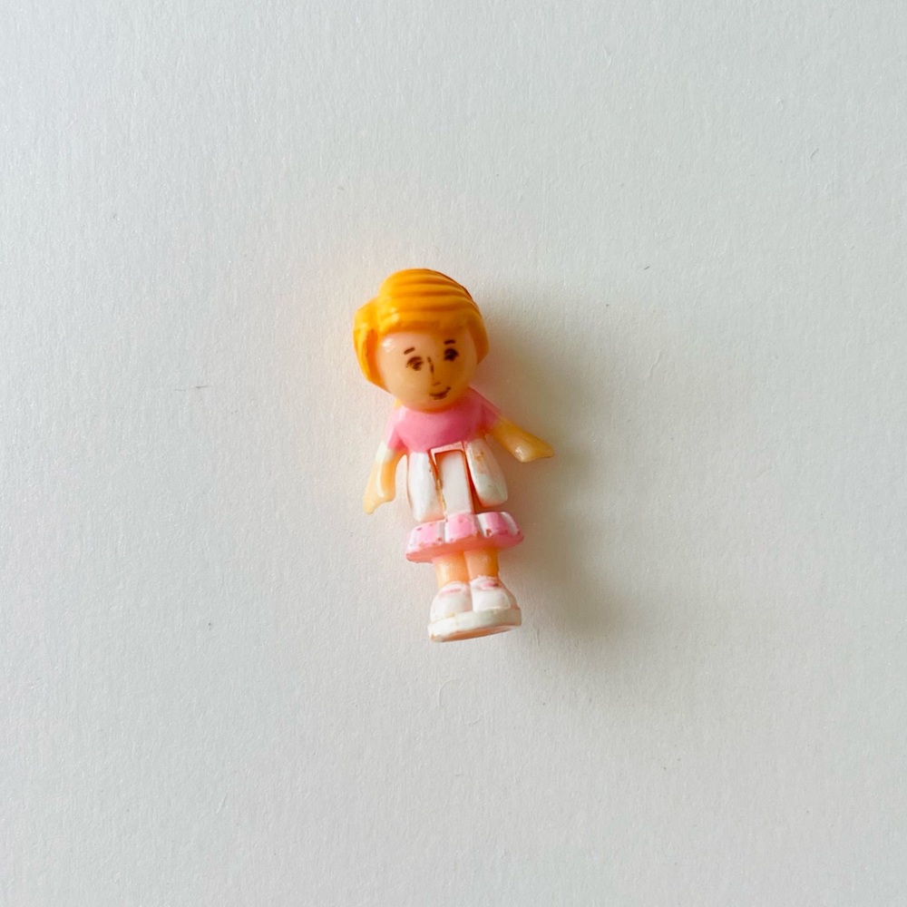 Vintage 1989 Polly’s Cafe Polly Pocket Buttons Doll Replacement GUC Blue Bird